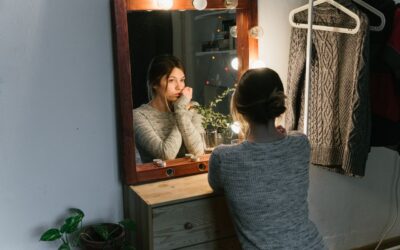 Les raisons pour lesquelles un couple doit s'entourer des bonnes personnes.